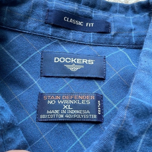 Dockers stain resistant wrinkle free Xl blue button down plaid shirt - Picture 4 of 7